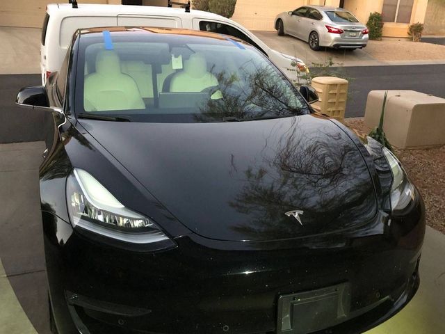 Phoenix windshield replacement service